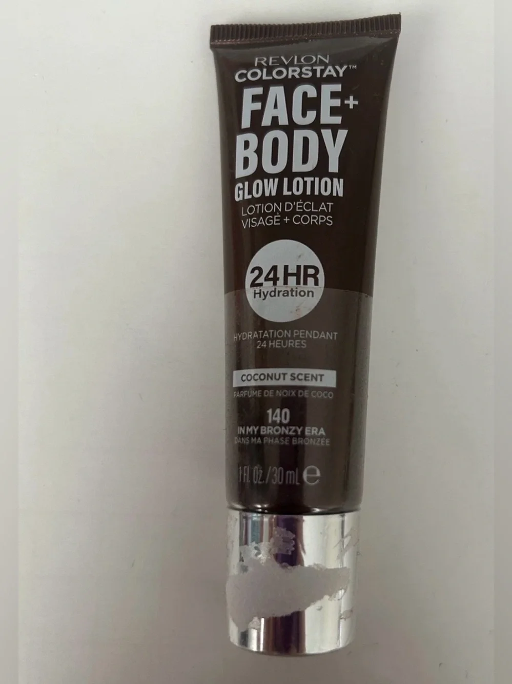 Revlon ColorStay Face + Body Glow Lotion 24 HR- 140 In My Bronzy Era